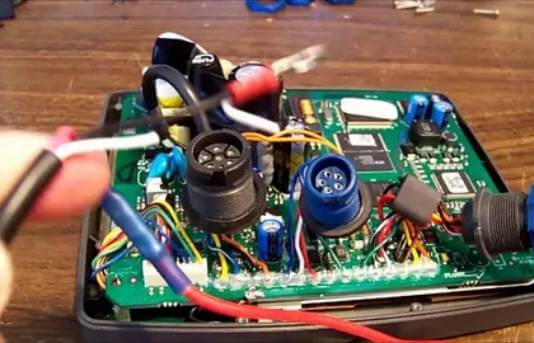 Ремонт техники Lowrance