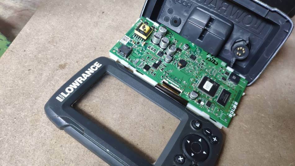 Ремонт техники Lowrance